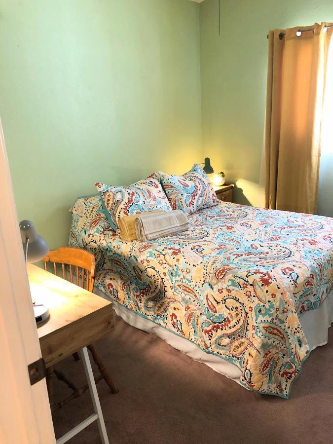Festive Haven Room Hemet Kültér fotó